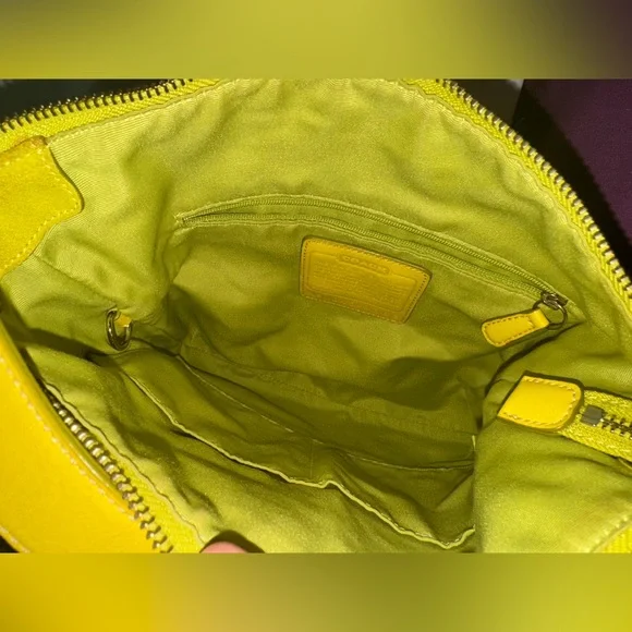Coach Chartreuse Signature & Suede Shoulder Crossbody Bag #9362 - Picture 10 of 11